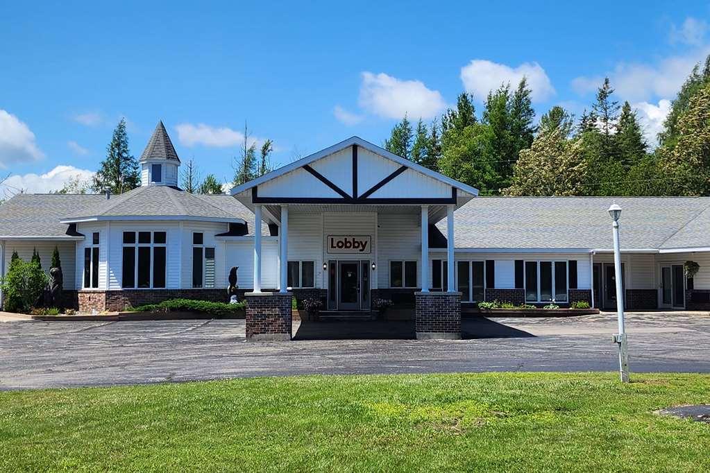 Econo Lodge Lakeshore Manistique Extérieur photo